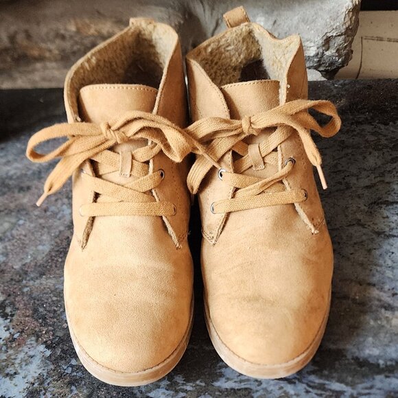 Indigo Rd. Tan Suede Lace Up Round Toe Booties Size 7M - Picture 5 of 15